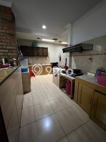 Ready to Use! Premium House LT 340m2 Desain Elegan di Tanah Sareal Ready to Use! Premium House LT 340m2 Desain Elegan di Tanah Sareal