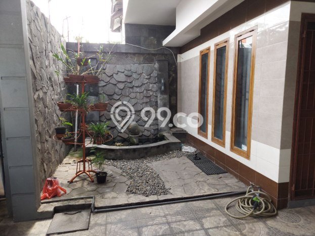 For Sale Rumah Mewah Exclusive di Antapani, Bandung For Sale Rumah Mewah Exclusive di Antapani, Bandung