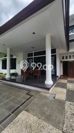 For Sale! Luxury House LT 600m2 Desain Elegan di Riau For Sale! Luxury House LT 600m2 Desain Elegan di Riau