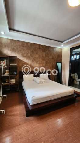 For Sale! Luxury House LT 600m2 Desain Elegan di Riau For Sale! Luxury House LT 600m2 Desain Elegan di Riau