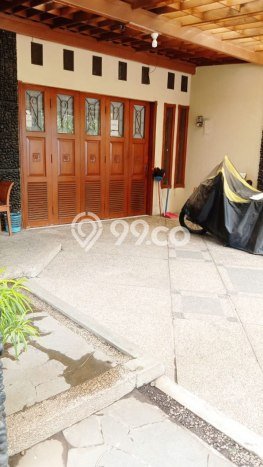 For Sale! Luxury House LT 247m2 Desain Elegan di Cimahi For Sale! Luxury House LT 247m2 Desain Elegan di Cimahi