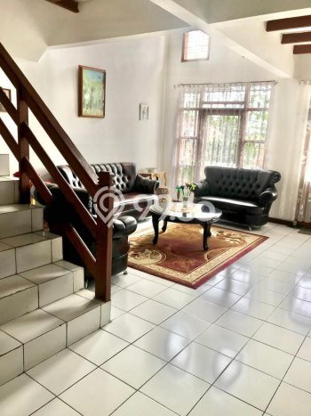 Rumah Elit Modern Tanpa Renovasi di Setra Duta Bandung Rumah Elit Modern Tanpa Renovasi di Setra Duta Bandung