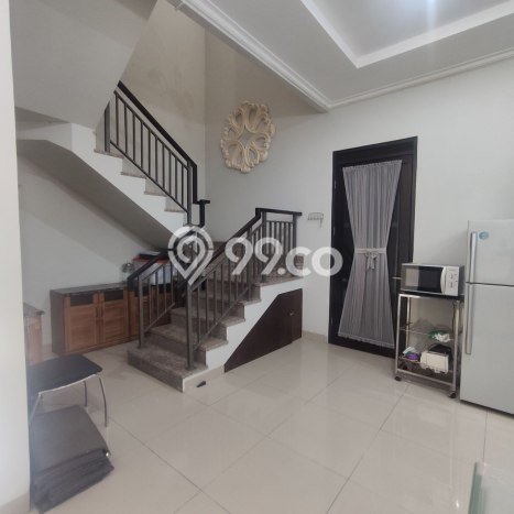 Rumah Eksklusif Siap Huni LT 260m2 di Batununggal, Bandung Rumah Eksklusif Siap Huni LT 260m2 di Batununggal, Bandung