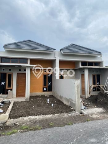 Rumah Sederhana Dijual di Piyungan 2 Kamar dengan LT 80m2 Rumah Sederhana Dijual di Piyungan 2 Kamar dengan LT 80m2