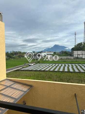 Hunian Cantik Modern Lb 102m2 di Ngaglik, Sleman Hunian Cantik Modern Lb 102m2 di Ngaglik, Sleman