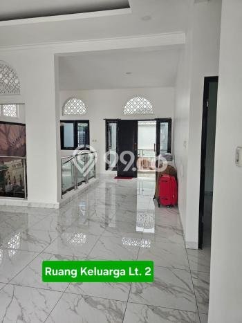 Jual Rumah Mewah Megah Dengan View Eksklusif di Galaxy, Bekasi Jual Rumah Mewah Megah Dengan View Eksklusif di Galaxy, Bekasi