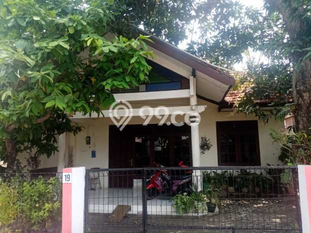 Dijual Rumah Strategis Bagus Punya 6 KT di Gayamsari Semarang SHM Dijual Rumah Strategis Bagus Punya 6 KT di Gayamsari Semarang SHM