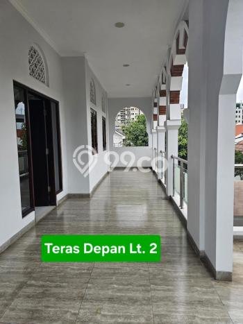Jual Rumah Mewah Megah Dengan View Eksklusif di Galaxy, Bekasi Jual Rumah Mewah Megah Dengan View Eksklusif di Galaxy, Bekasi