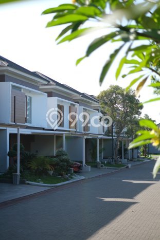 Rumah Elit Modern Tanpa Renovasi di Sleman Yogyakarta Rumah Elit Modern Tanpa Renovasi di Sleman Yogyakarta