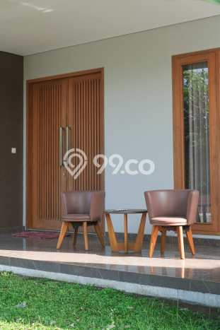 Ready to Use! Luxury House LT 166m2 Desain Modern di Sleman Ready to Use! Luxury House LT 166m2 Desain Modern di Sleman