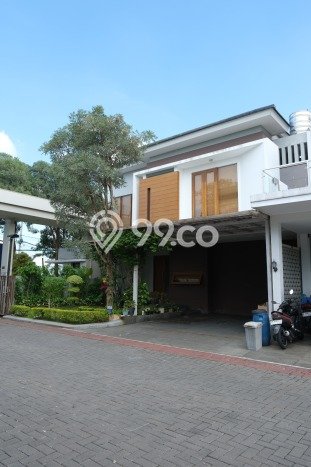 Rumah Mewah Dijual LT 260m2 di Mlati, Sleman Rumah Mewah Dijual LT 260m2 di Mlati, Sleman