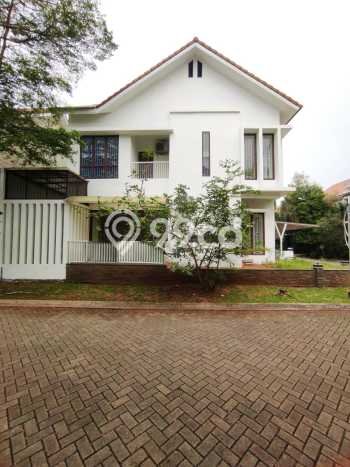 Rumah Luxury Modern Siap Huni di Bintaro Tangerang Selatan Rumah Luxury Modern Siap Huni di Bintaro Tangerang Selatan