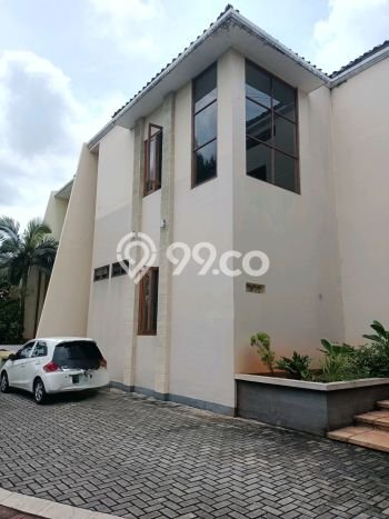 Hunian Elit LB 360m2 Siap Huni Desain Elegan di Bintaro, Tangerang Selatan Hunian Elit LB 360m2 Siap Huni Desain Elegan di Bintaro, Tangerang Selatan