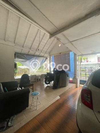 Dijual Hunian Rumah Terawat 4 KT di Villa Melati Mas, Tangerang Selatan Dijual Hunian Rumah Terawat 4 KT di Villa Melati Mas, Tangerang Selatan
