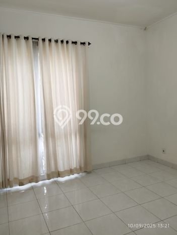 Rumah Luxury Modern Tanpa Renovasi di BSD City Tangerang Rumah Luxury Modern Tanpa Renovasi di BSD City Tangerang