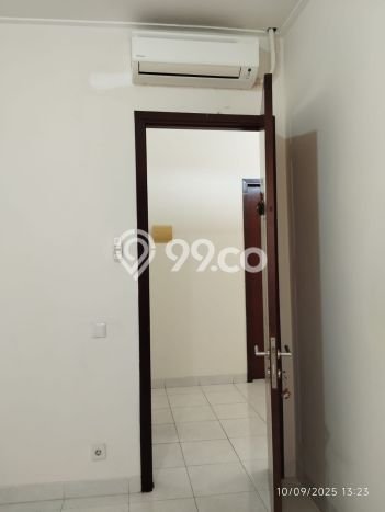 Rumah Luxury Modern Tanpa Renovasi di BSD City Tangerang Rumah Luxury Modern Tanpa Renovasi di BSD City Tangerang