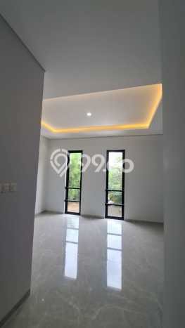 Dijual Rumah Mewah Megah Dengan View Cantik di Alam Sutera, Tangerang Dijual Rumah Mewah Megah Dengan View Cantik di Alam Sutera, Tangerang