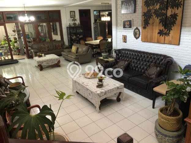 Hunian Elit LB 350m2 Siap Huni Desain Elegan di Kemang, Jakarta Selatan Hunian Elit LB 350m2 Siap Huni Desain Elegan di Kemang, Jakarta Selatan