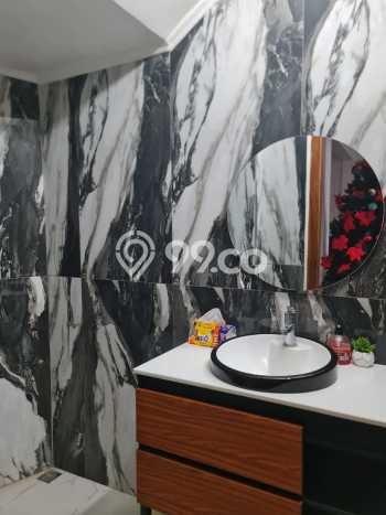 Rumah Elit LB 480m2 Siap Pakai Desain Elegan di Jatiwarna, Bekasi Rumah Elit LB 480m2 Siap Pakai Desain Elegan di Jatiwarna, Bekasi