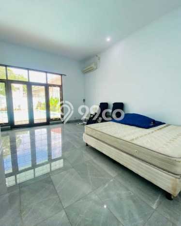 Rumah Sewa Jakarta Selatan LT 850m2 LB 550m2 Kawasan Pejaten Rumah Sewa Jakarta Selatan LT 850m2 LB 550m2 Kawasan Pejaten