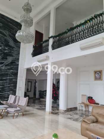 Rumah Elit LB 480m2 Siap Pakai Desain Elegan di Jatiwarna, Bekasi Rumah Elit LB 480m2 Siap Pakai Desain Elegan di Jatiwarna, Bekasi