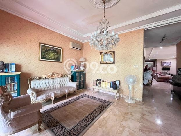 Hunian Elit LB 400m2 Siap Pakai Desain Elegan di Pejaten, Jakarta Selatan Hunian Elit LB 400m2 Siap Pakai Desain Elegan di Pejaten, Jakarta Selatan