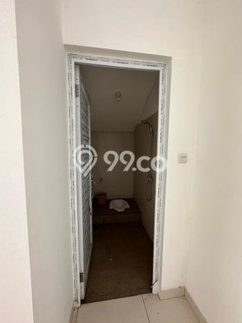 Unit Ruko Dijual di Jakarta Timur LT 99m2 & LB 372m2 Unit Ruko Dijual di Jakarta Timur LT 99m2 & LB 372m2