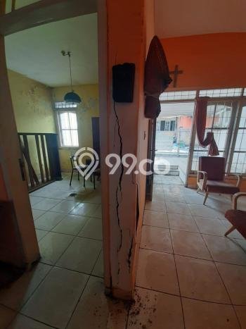 Rumah Luas Asri 3 KT Siap Huni di Wonorejo Surabaya Rumah Luas Asri 3 KT Siap Huni di Wonorejo Surabaya