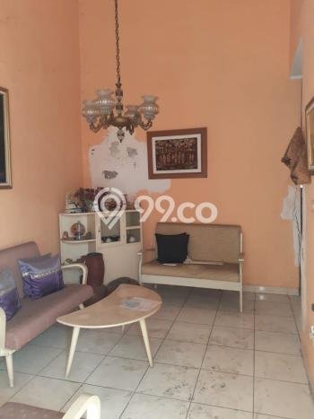 Rumah Luas Asri 3 KT Siap Huni di Wonorejo Surabaya Rumah Luas Asri 3 KT Siap Huni di Wonorejo Surabaya