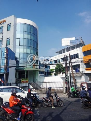 Kantor Dijual di Jakarta Pusat LT 180m2 & LB 650m2 Lokasi Terbaik! Kantor Dijual di Jakarta Pusat LT 180m2 & LB 650m2 Lokasi Terbaik!