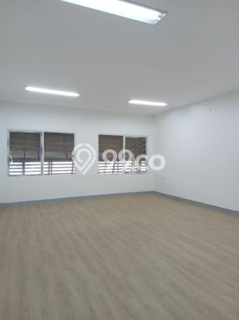 Unit Ruko Dijual di Jakarta Barat LT 168m2 & LB 168m2 Unit Ruko Dijual di Jakarta Barat LT 168m2 & LB 168m2
