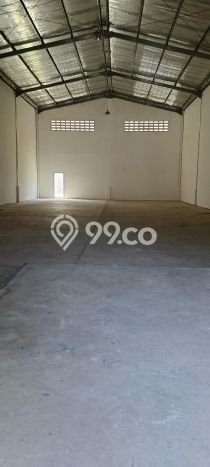 Area Ramai! Gudang Dijual di Karawang Barat untuk Bisnis Luas Bangunan 816m2 Area Ramai! Gudang Dijual di Karawang Barat untuk Bisnis Luas Bangunan 816m2