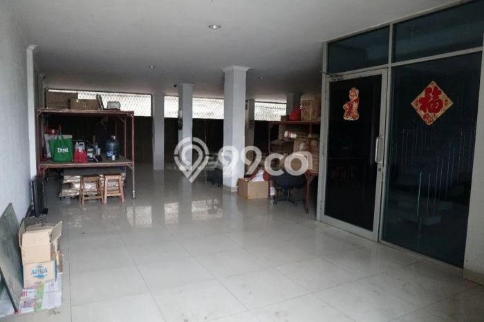 Unit Ruko Dijual di Jakarta Utara LT 180m2 & LB 525m2 Unit Ruko Dijual di Jakarta Utara LT 180m2 & LB 525m2