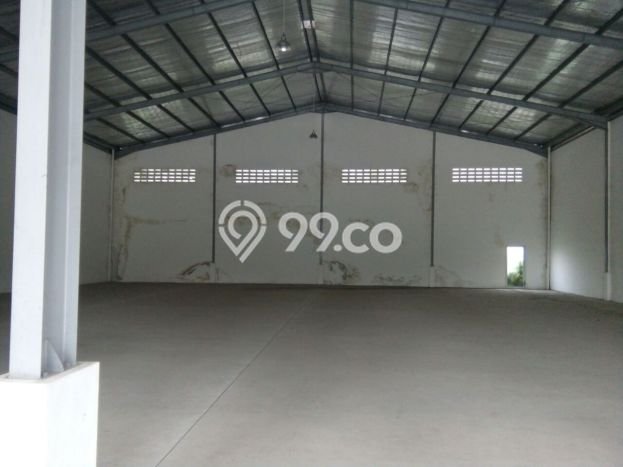 Unit Gudang Disewa Lokasi Karawang Barat, Karawang Spesifikasi Luas Bangunan 816m2 Unit Gudang Disewa Lokasi Karawang Barat, Karawang Spesifikasi Luas Bangunan 816m2