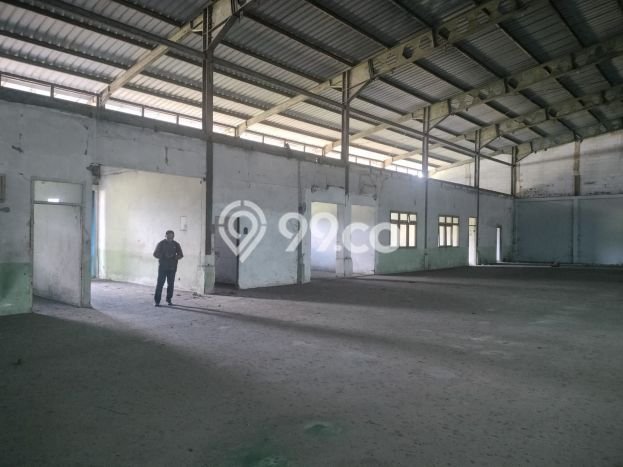 Unit Gudang Dijual di Karawang Barat Karawang 5280m2 Unit Gudang Dijual di Karawang Barat Karawang 5280m2