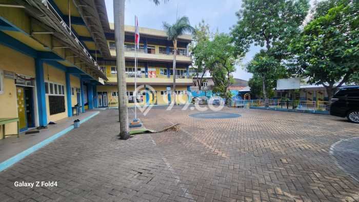 Komersial Bagus Dijual di Pondok Bambu Jakarta Timur Lokasi Strategis Cocok untuk Kembangkan Bisnis Komersial Bagus Dijual di Pondok Bambu Jakarta Timur Lokasi Strategis Cocok untuk Kembangkan Bisnis