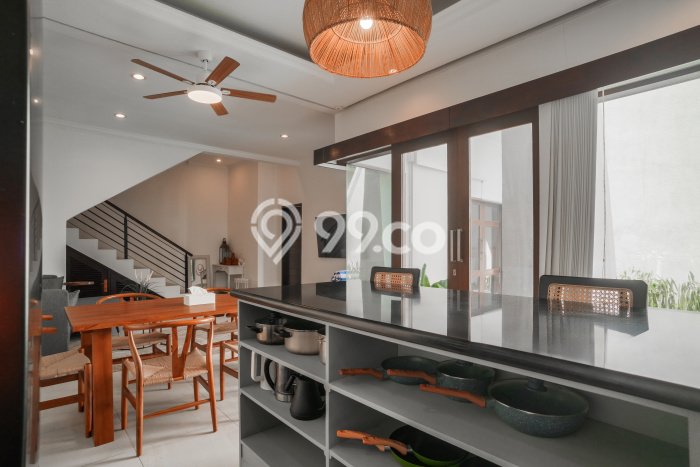 Rumah sewa siap huni 3 Kamar Tidur di Seminyak, Badung Rumah sewa siap huni 3 Kamar Tidur di Seminyak, Badung