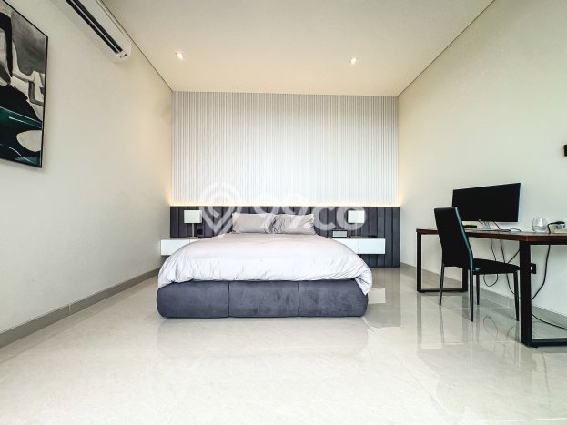 Rumah Bagus Disewakan di Canggu, Badung LT 200m2, LB 370m2 Rumah Bagus Disewakan di Canggu, Badung LT 200m2, LB 370m2