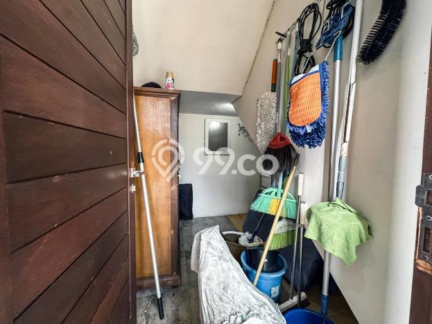 Hunian Mewah LB 244m2 Siap Huni Desain Elegan di Kerobokan, Badung Hunian Mewah LB 244m2 Siap Huni Desain Elegan di Kerobokan, Badung