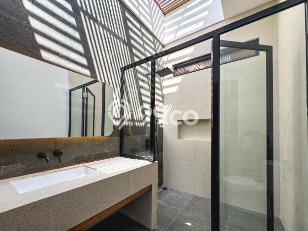 Jual Rumah Mewah Megah Dengan View Eksklusif di Pererenan, Badung Jual Rumah Mewah Megah Dengan View Eksklusif di Pererenan, Badung