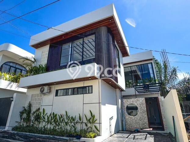 Jual Rumah Mewah Megah Dengan View Eksklusif di Pererenan, Badung Jual Rumah Mewah Megah Dengan View Eksklusif di Pererenan, Badung