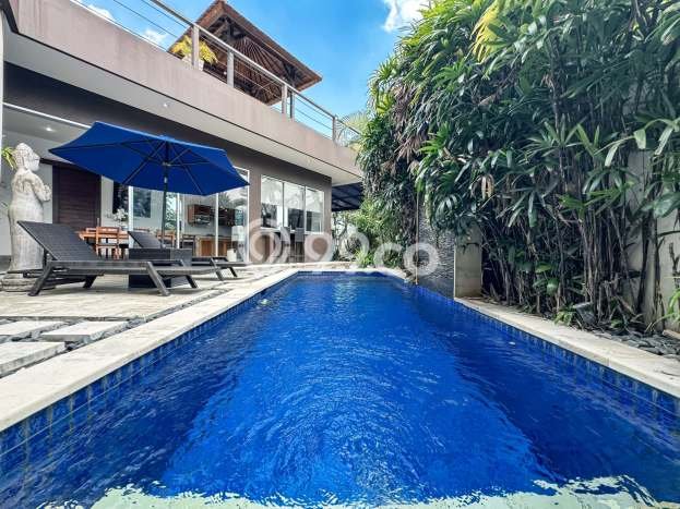 Hunian Mewah LB 244m2 Siap Huni Desain Elegan di Kerobokan, Badung Hunian Mewah LB 244m2 Siap Huni Desain Elegan di Kerobokan, Badung
