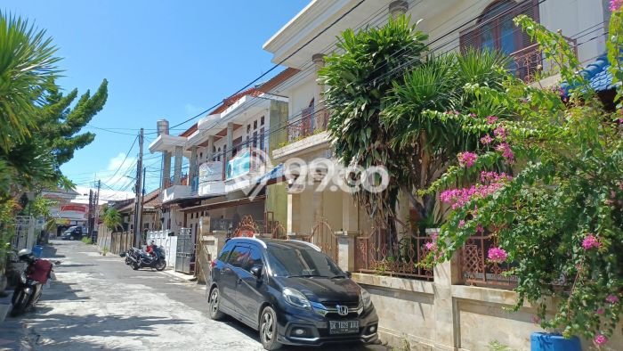 Rumah Modern Cantik 5 KT Siap Huni di Denpasar Selatan Rumah Modern Cantik 5 KT Siap Huni di Denpasar Selatan
