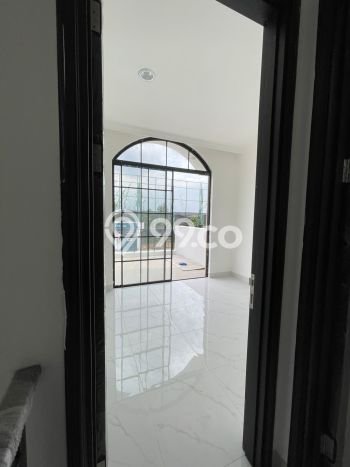 Dijual Rumah Eksklusif 2 KT di Pantai Indah Kapuk 2, Jakarta Utara Dijual Rumah Eksklusif 2 KT di Pantai Indah Kapuk 2, Jakarta Utara