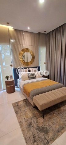 Hunian Elit LB 284m2 Siap Huni Desain Elegan di Gading Serpong, Tangerang Hunian Elit LB 284m2 Siap Huni Desain Elegan di Gading Serpong, Tangerang