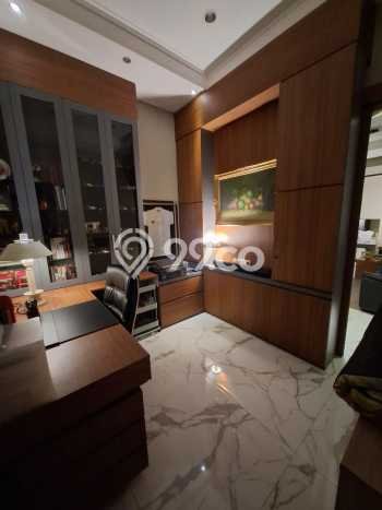 Rumah Luxury Modern Siap Huni di Pantai Indah Kapuk Jakarta Utara Rumah Luxury Modern Siap Huni di Pantai Indah Kapuk Jakarta Utara