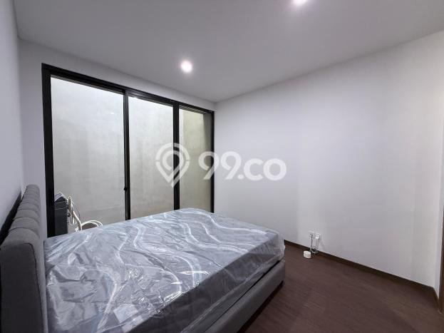 Siap Huni Rumah Mewah 4 Kamar di BSD Dekat ke Mana Pun Siap Huni Rumah Mewah 4 Kamar di BSD Dekat ke Mana Pun