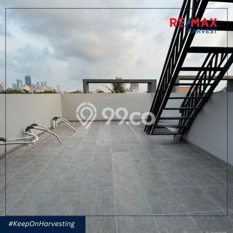 Rumah Elit Akses Mudah di Jakarta Barat Unfurnished Rumah Elit Akses Mudah di Jakarta Barat Unfurnished