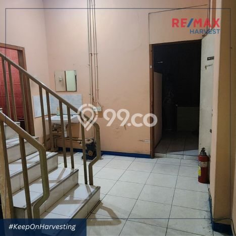 Ruko untuk Disewa di Pusat Jakarta Pusat Luas Bangunan 340m2 Ruko untuk Disewa di Pusat Jakarta Pusat Luas Bangunan 340m2