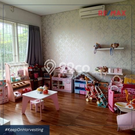 For Sale! Premium House LT 548m2 Desain Elegan di Bandung Barat For Sale! Premium House LT 548m2 Desain Elegan di Bandung Barat